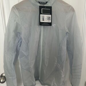 Arc'teryx Women’s Light Gray Windbreaker Cita SL Jacket